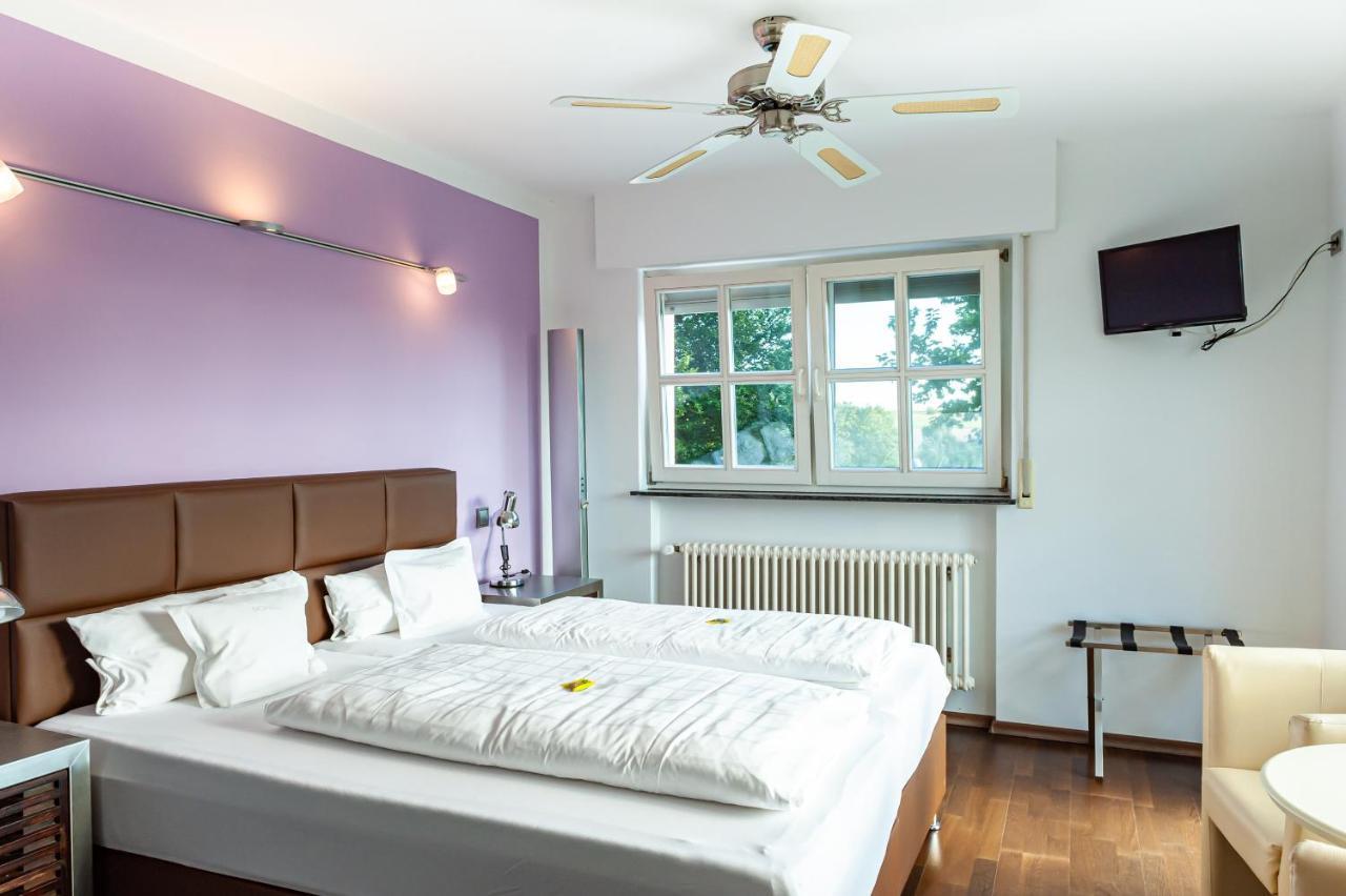 Hotel Landgut Schill Osthofen Esterno foto